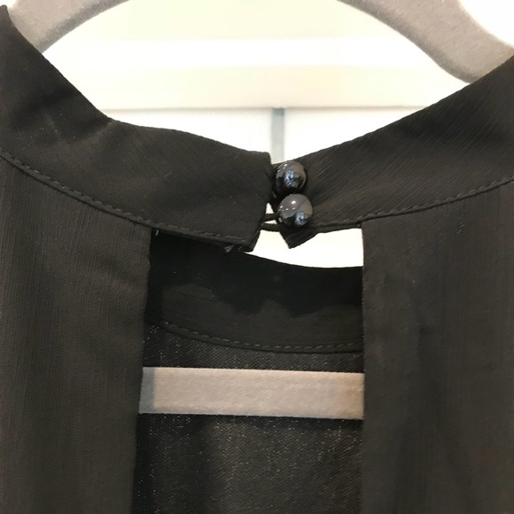 LBD - High neck chiffon and lace dress - Picture 5 of 6